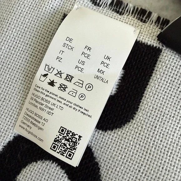 Hugo Boss X NFL COWBOYS Scarf, Wool-blend, new with tag, Made in Italy